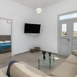 Appartamento Sea, Sunset & Garden View Parasporos Houses, Milos *